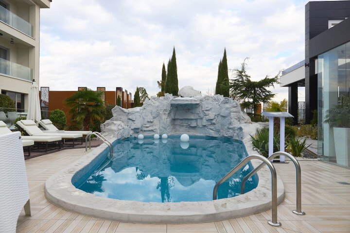 Hotel 56 of 58