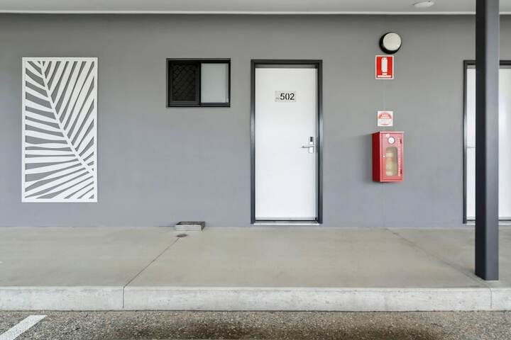 Room 49 of 77