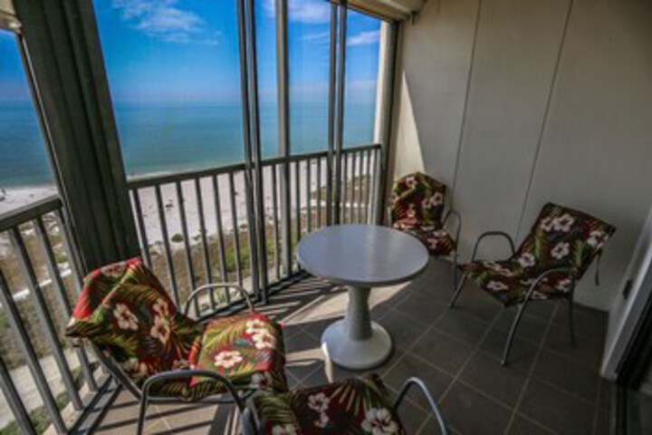 Terrace/Patio 3 of 35