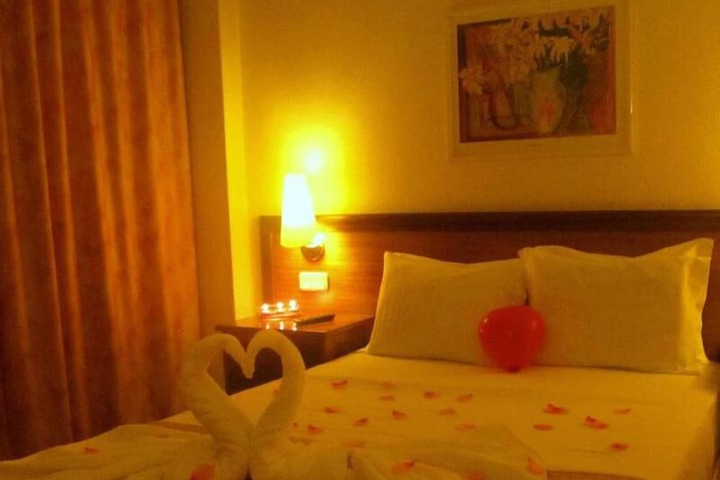 Room 26 of 62