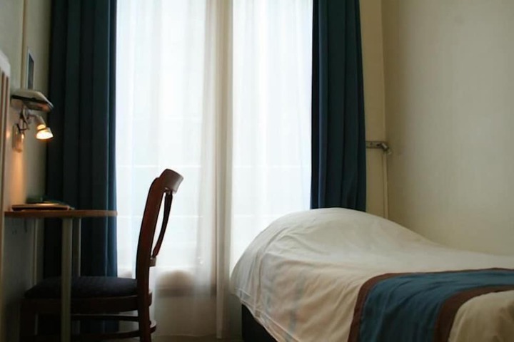 Room 18 of 58