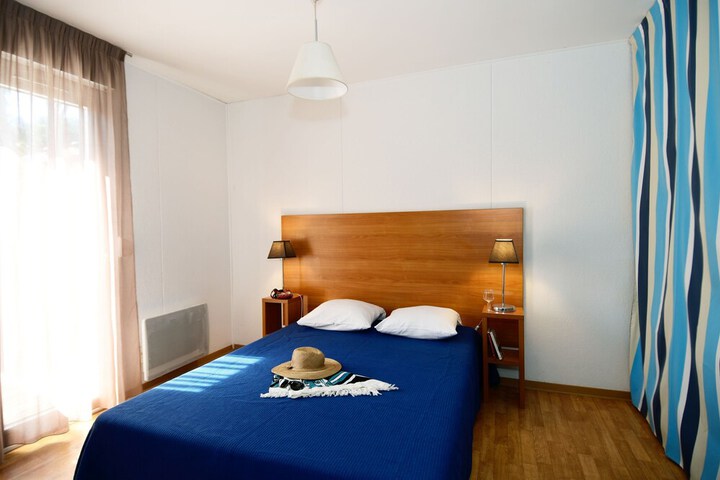 Room 7 of 35