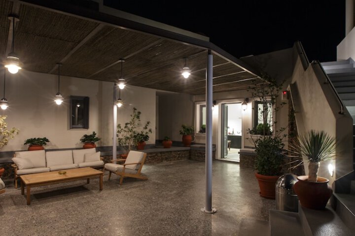 Terrace/Patio 65 of 76