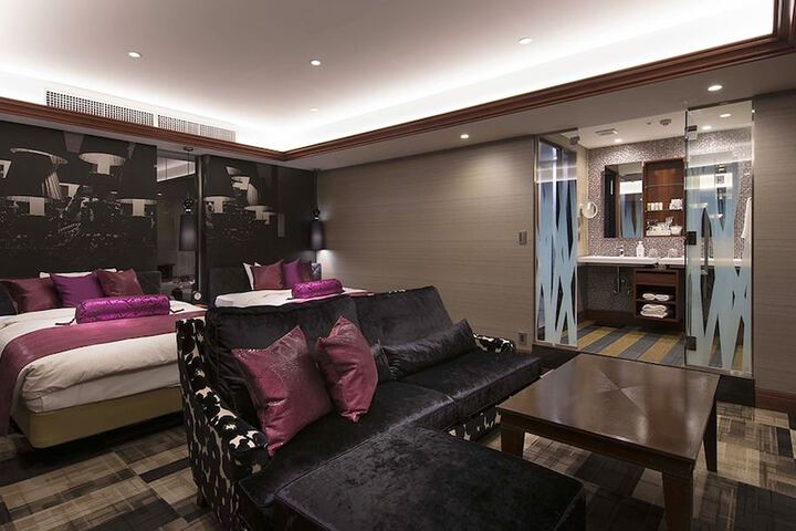 Room 15 of 59
