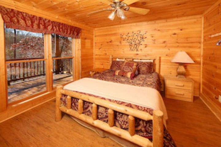 Room 25 of 129