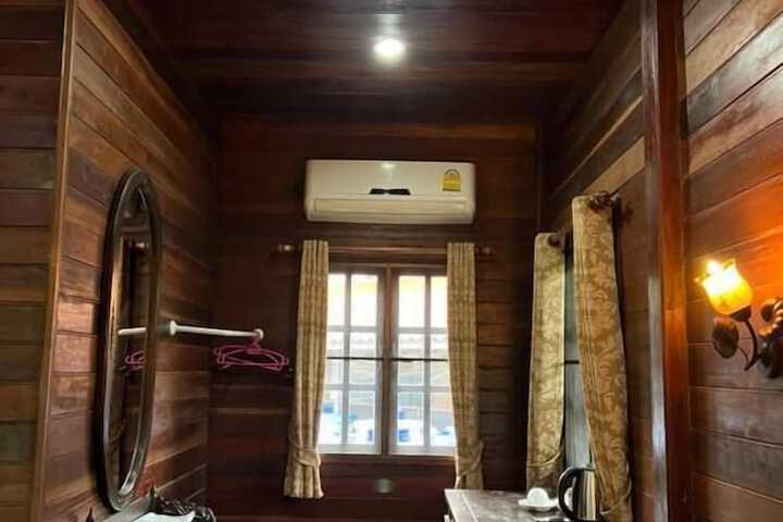 Room 14 of 123