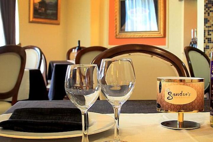 Dining 36 of 133