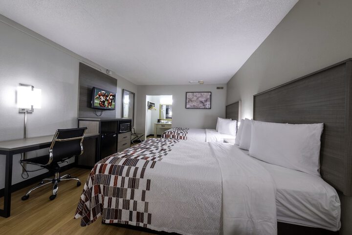 Deluxe 2 Double Beds (3 of 10)