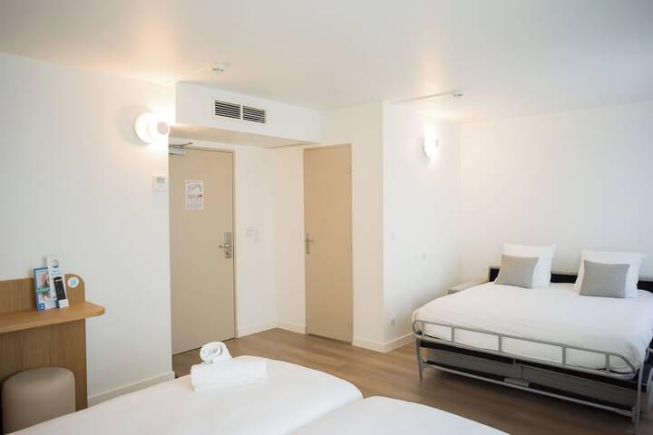 Room 60 of 127