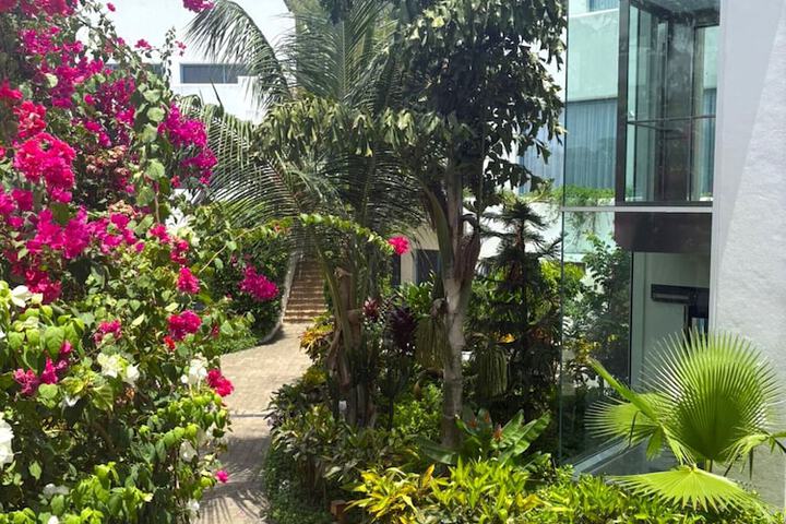 Hotel 104 of 117