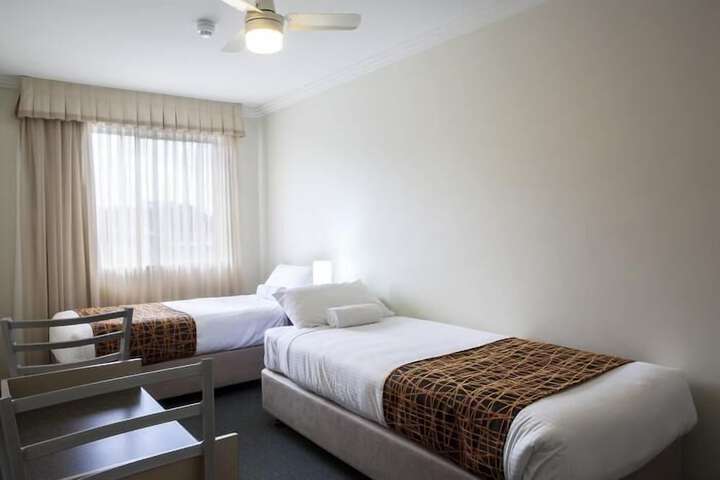 Room 5 of 49