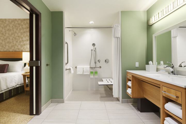 Bathroom shower