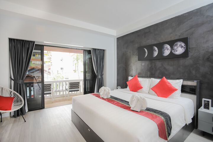 Room 10 of 78