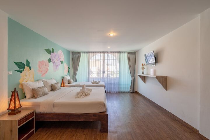 Room 34 of 149
