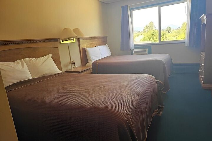 Room 3 of 13