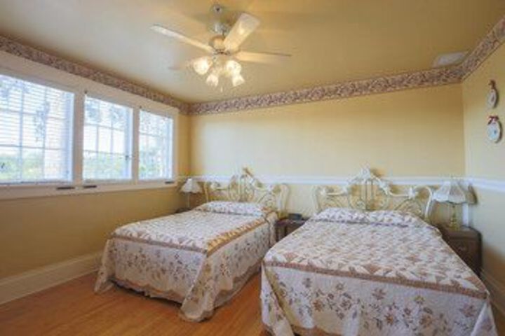 Room 37 of 67