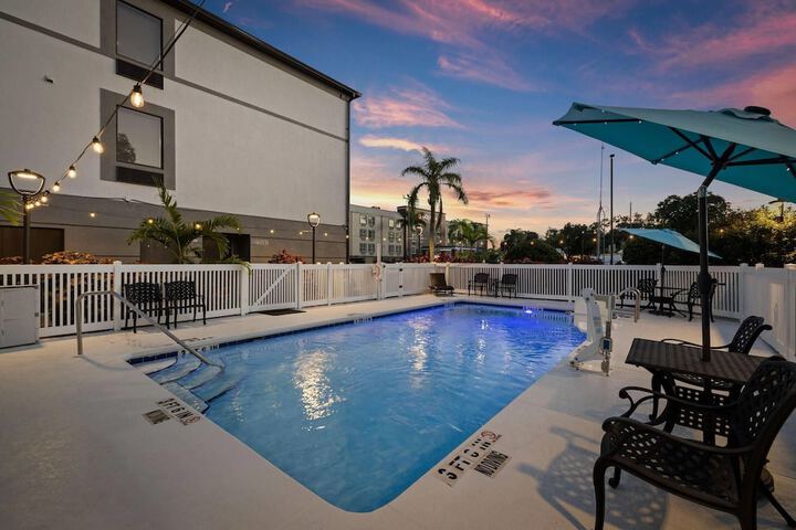 Pool 35 of 63