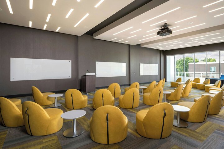 Meeting facility