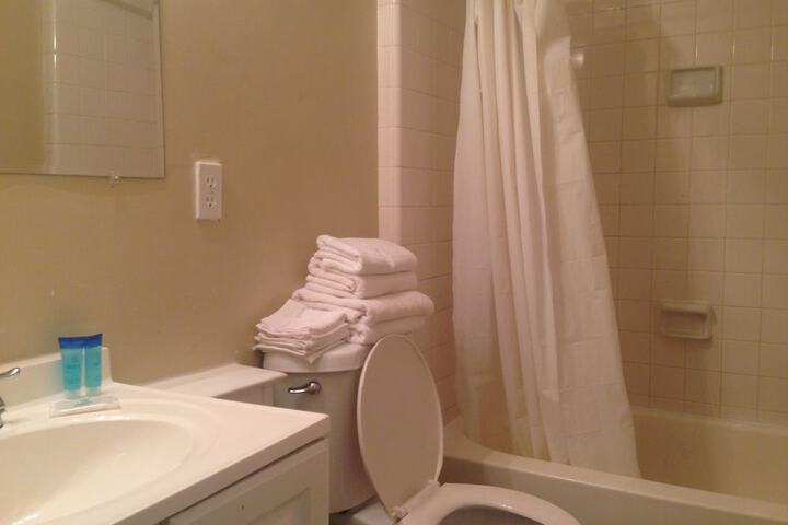 Room 14 of 17