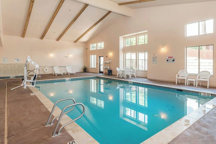 Pool 35 of 49