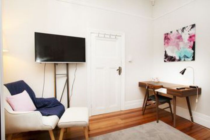 Room 44 of 73