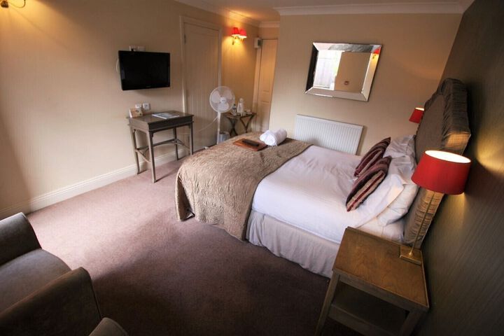 Room 17 of 62
