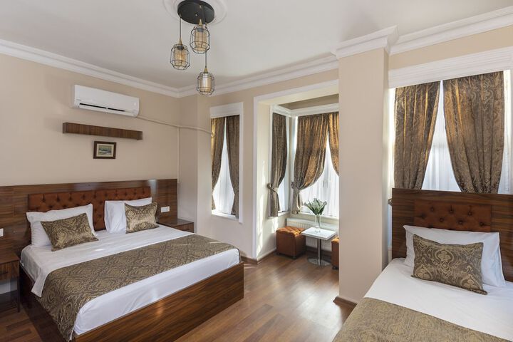Room 16 of 39