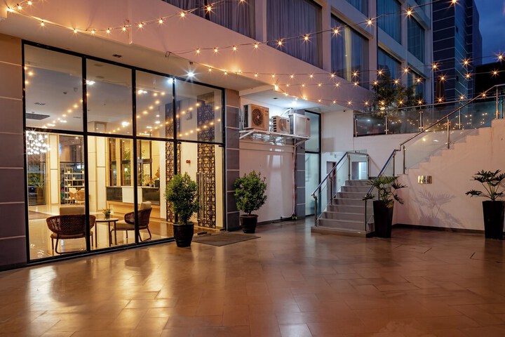 Hotel 64 of 74