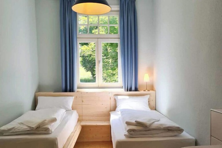 Room 17 of 67