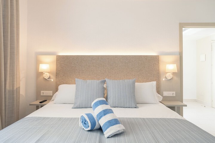 Room 21 of 146