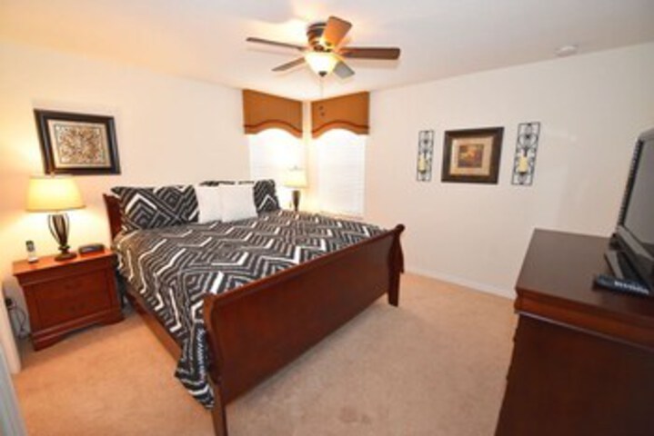 Room 21 of 24