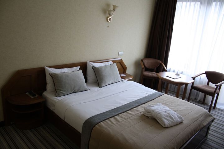 Room 10 of 59