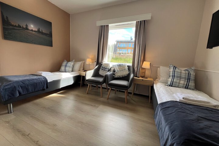 Room 30 of 127