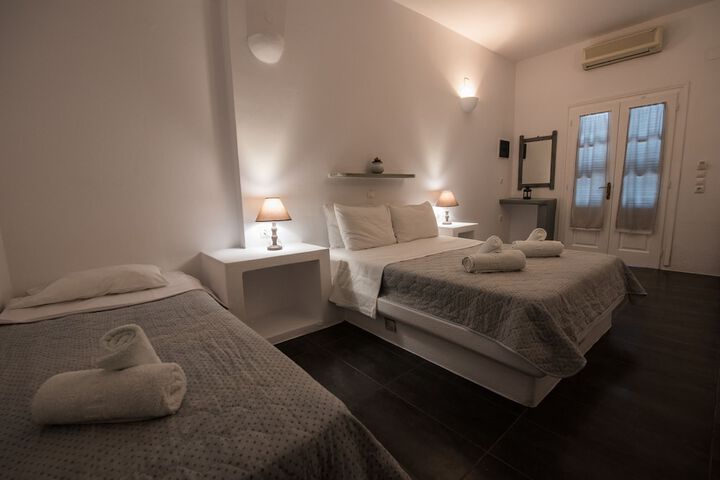 Room 49 of 111