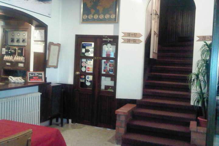 Hotel 2 of 84