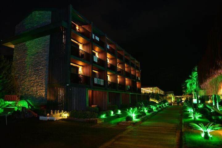 Hotel 166 of 169