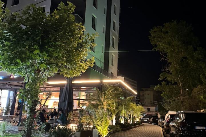 Hotel 6 of 6