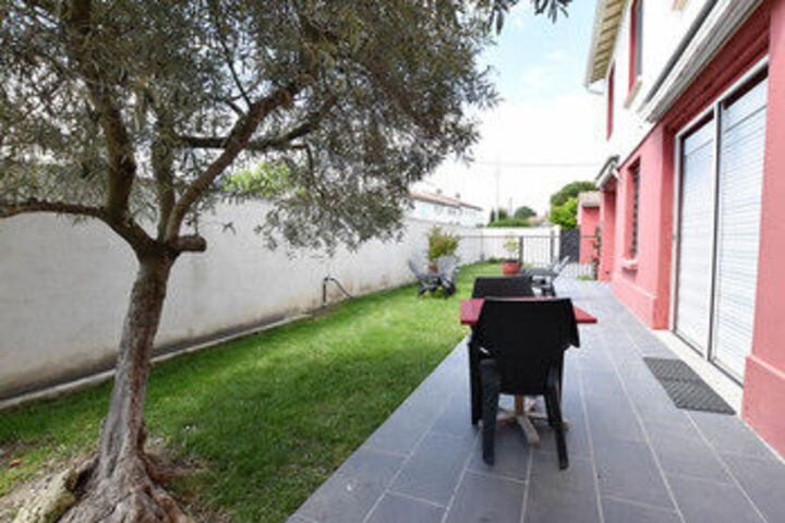 Terrace/Patio 18 of 19