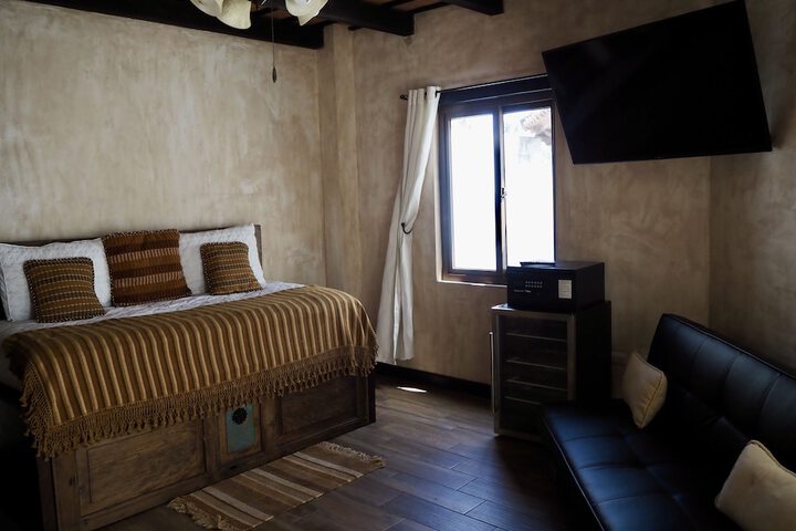 Room 18 of 49