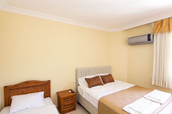Room 19 of 60