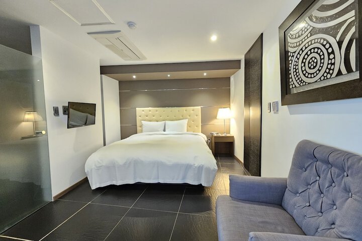 Room 75 of 138