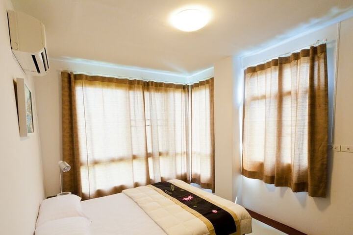 Room 13 of 48