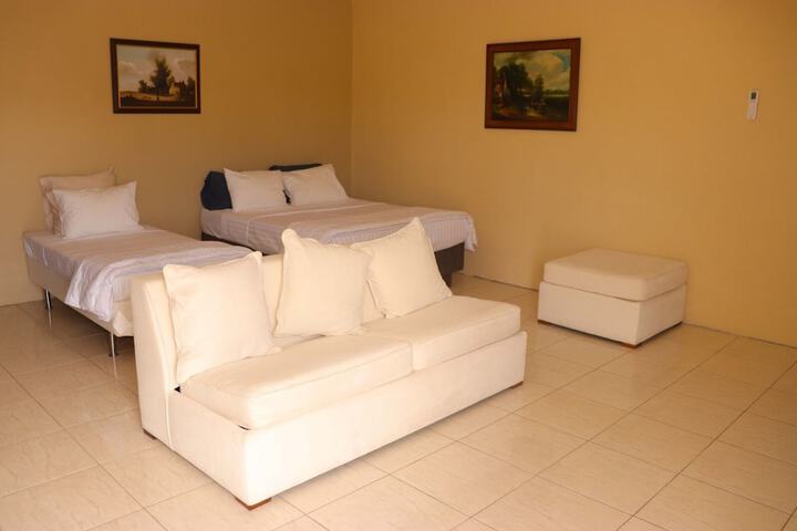 Room 7 of 22