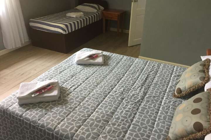 Room 11 of 41