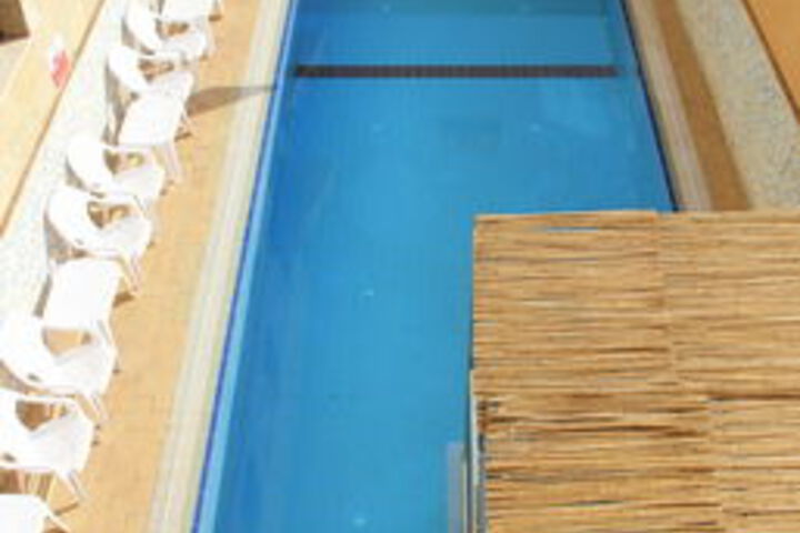 Pool 44 of 53