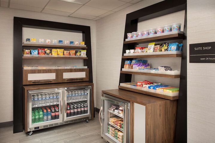 Snack bar