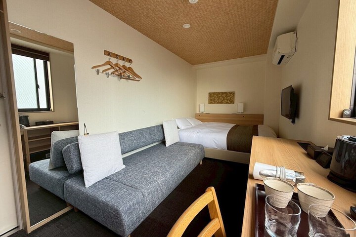 Room 19 of 41