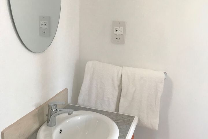 Room 114 of 157