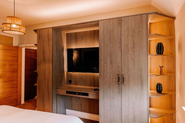 Room 14 of 119