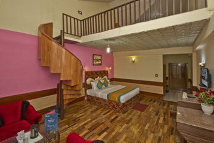 Room 7 of 20